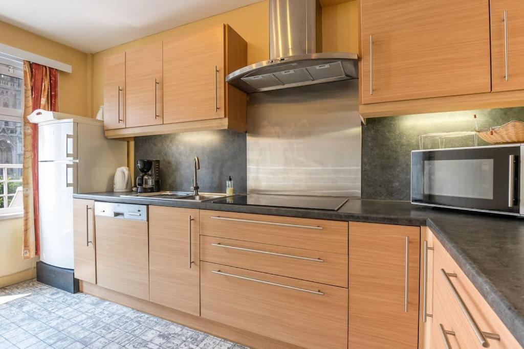 Spacious For 7 People Apartment Ostend