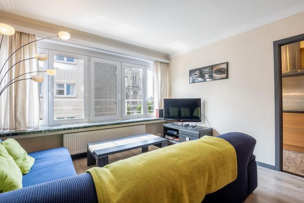 Apartment Spacious For 7 People Ostend